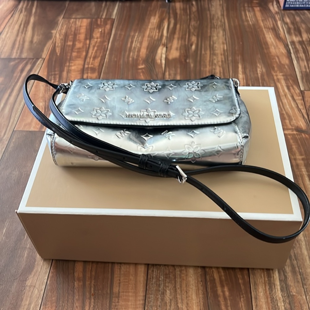 Michael Kors Silver Embossed Crossbody Bag - Picture 4 of 4